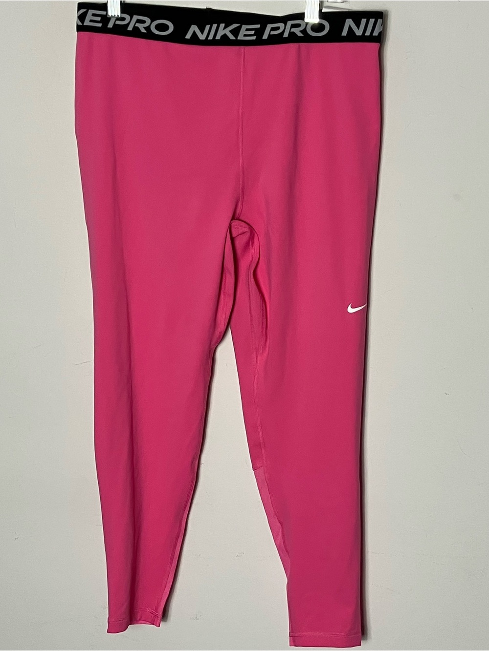 Nike pro high rise leggings hot pink 7/8 length XL NWT